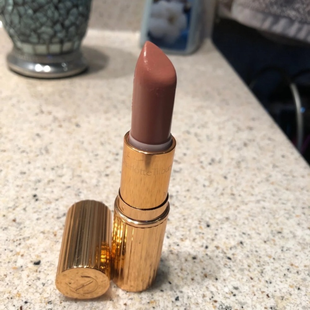 Charlotte Tilbury Penelope Pink